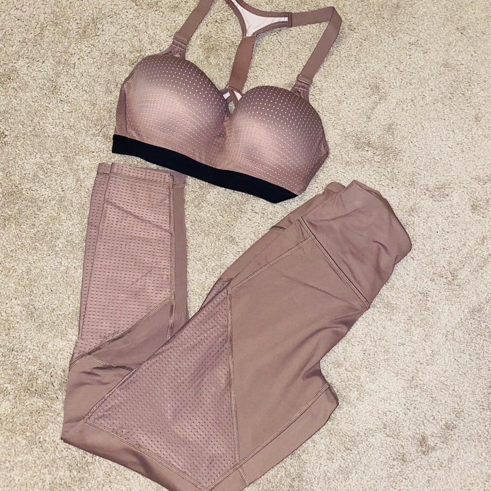 Victoria’s Secret gym set